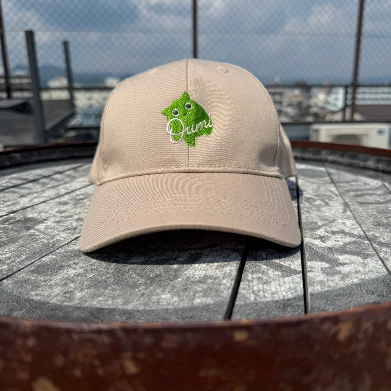 謎の生物(筆記体)キャップ