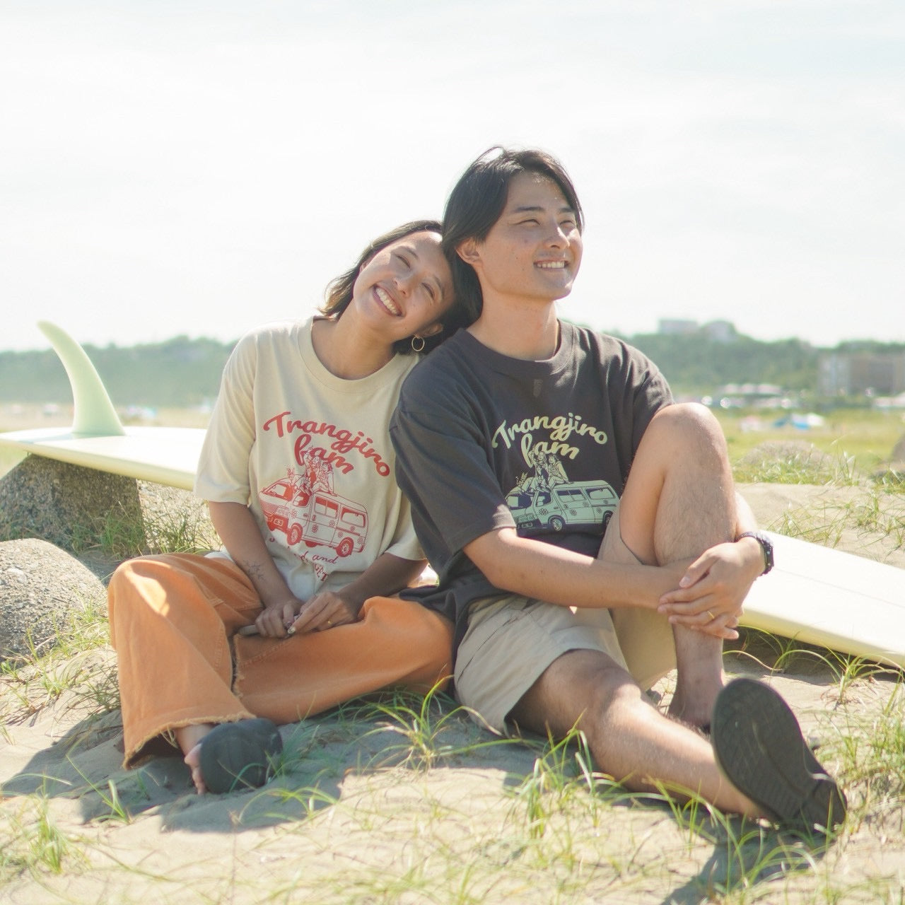 Trangjiro Fam Tシャツ ベージュ