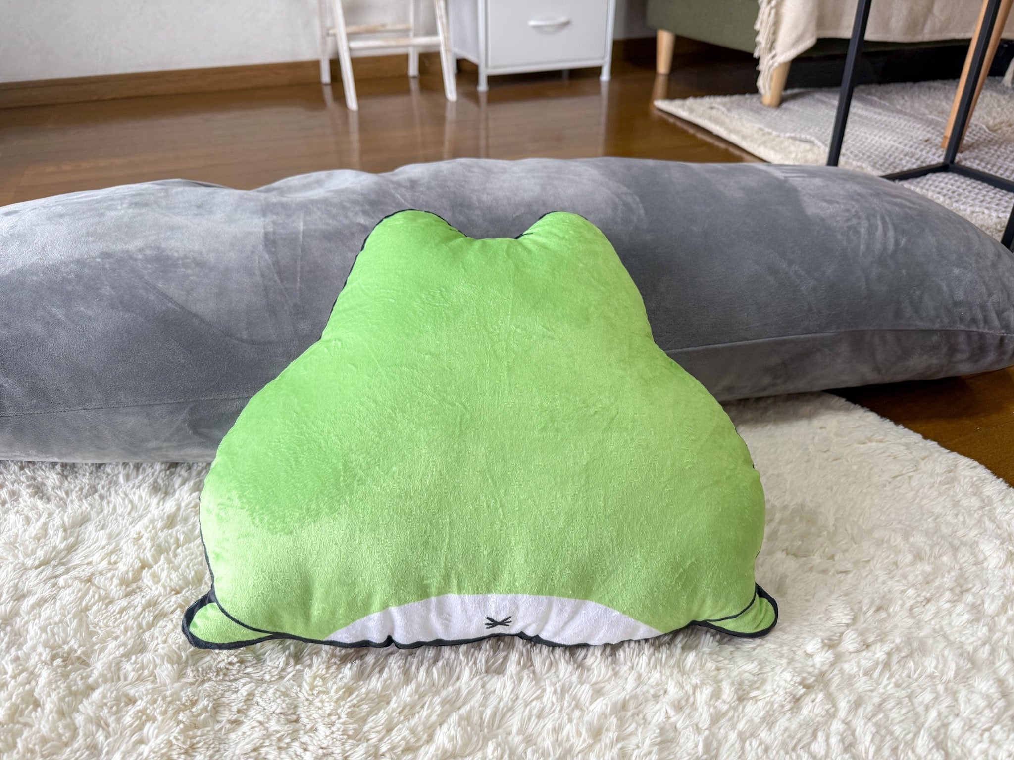 数量限定‼もちっとケロちゃんダイカットクッション