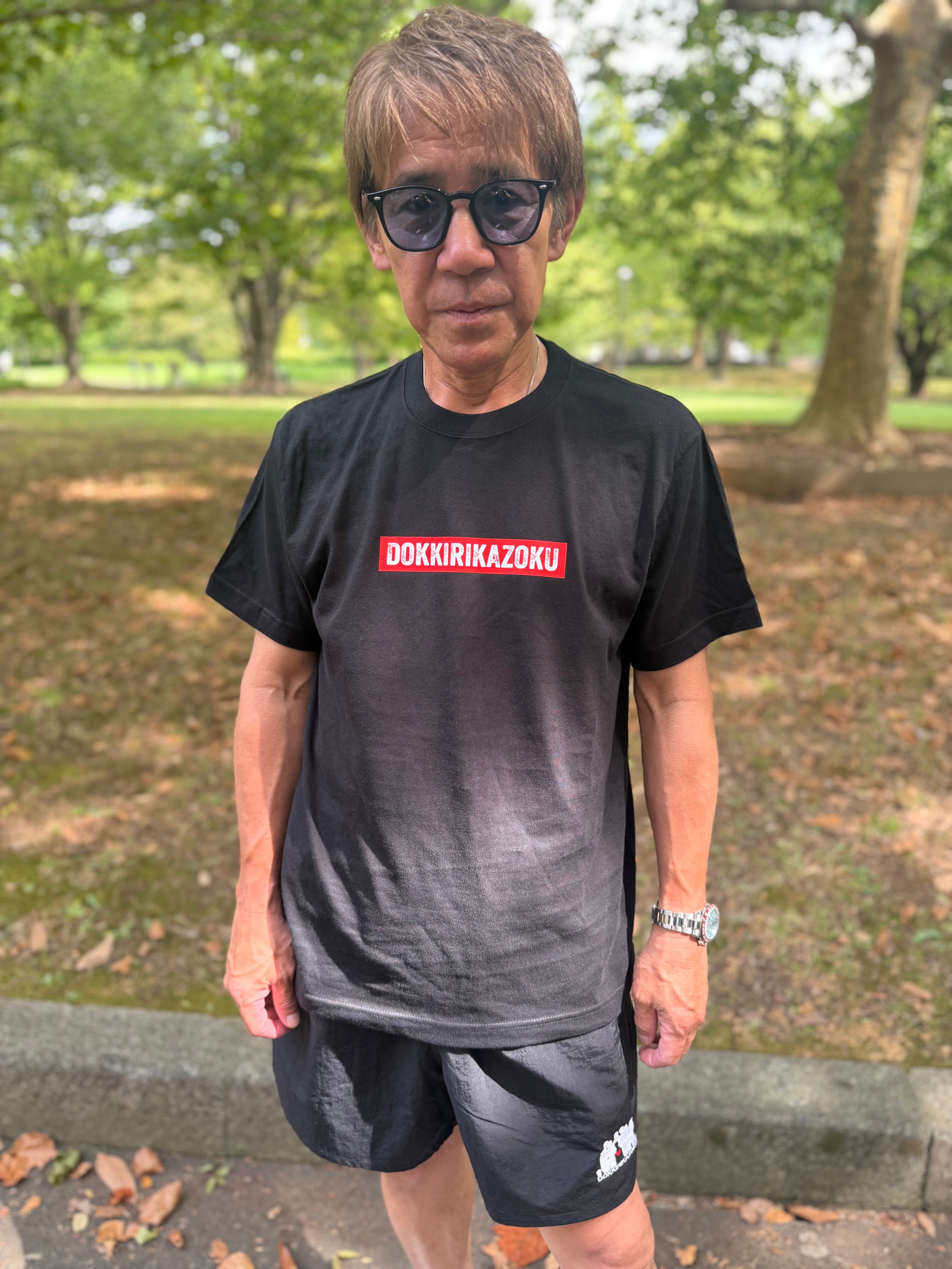 ボックスロゴTシャツ