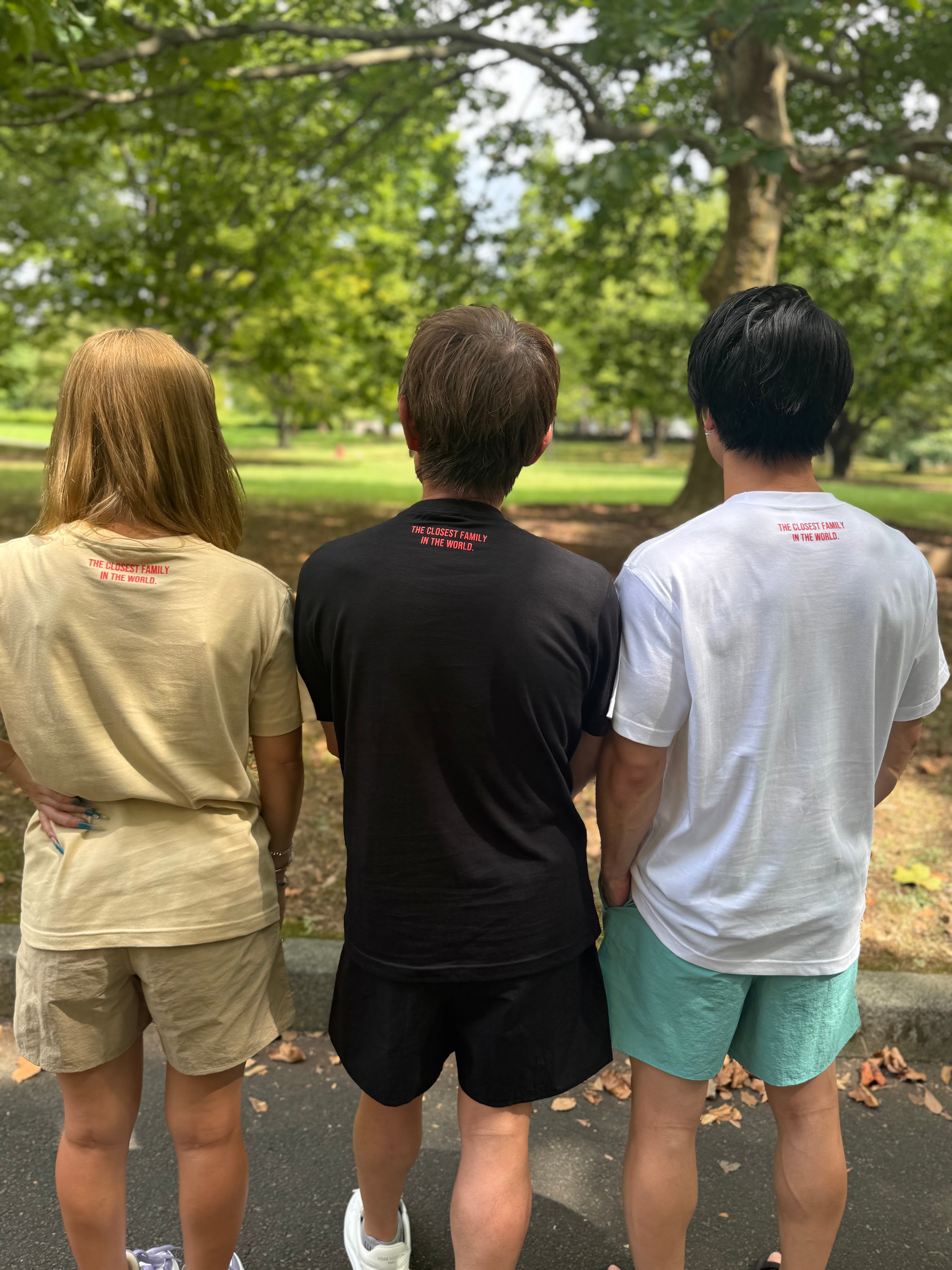 ボックスロゴTシャツ