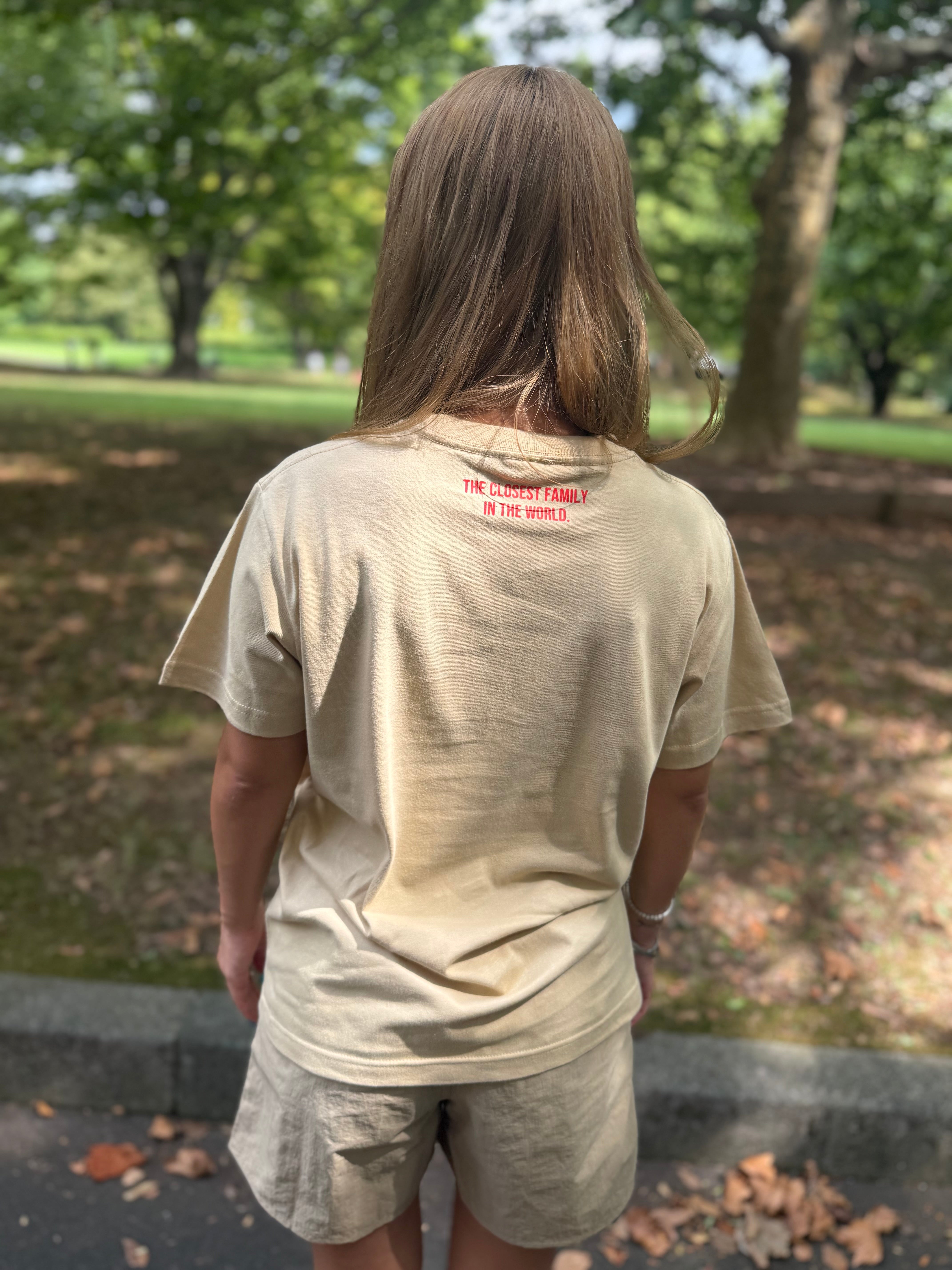 ボックスロゴTシャツ