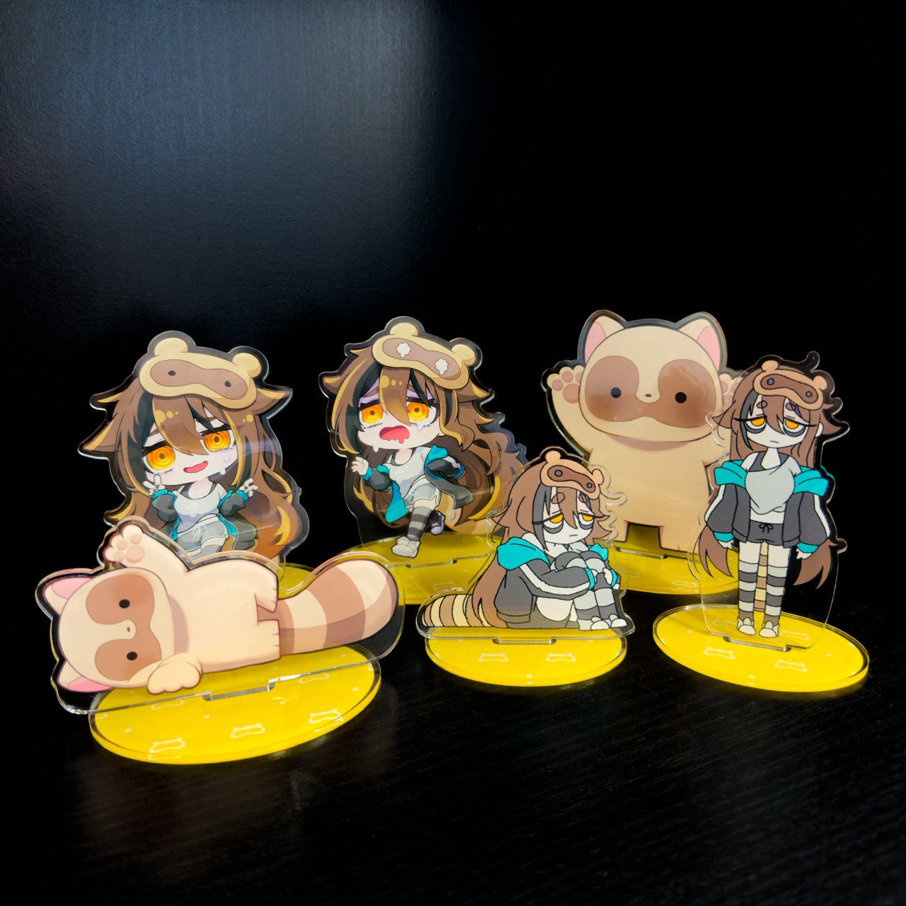 たぬきとむちゃ子のアクスタセット