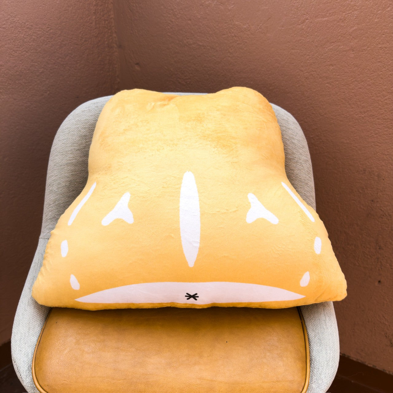 【数量限定】もちっとアンバークッション
