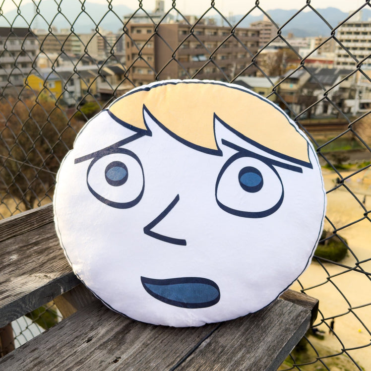 【数量限定】なべぞーの顔を殴ろう!クッション
