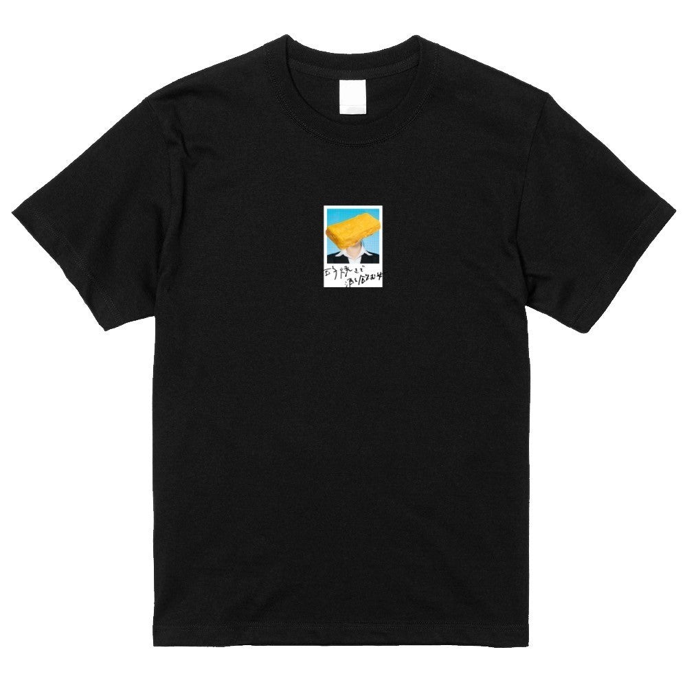 【再販】玉子焼きで酒を飲む女Tシャツ