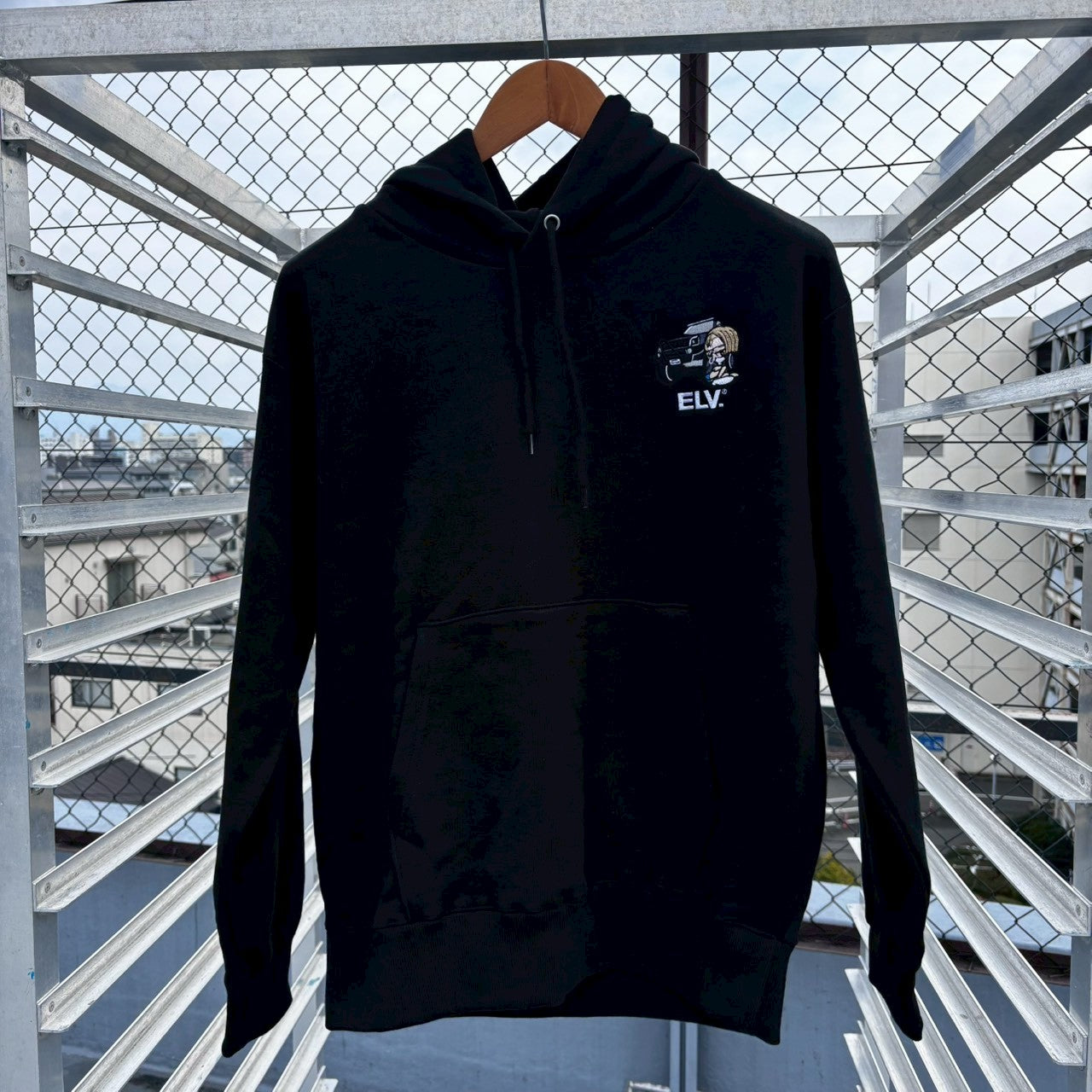 ERIKA×Jimny刺繡パーカー