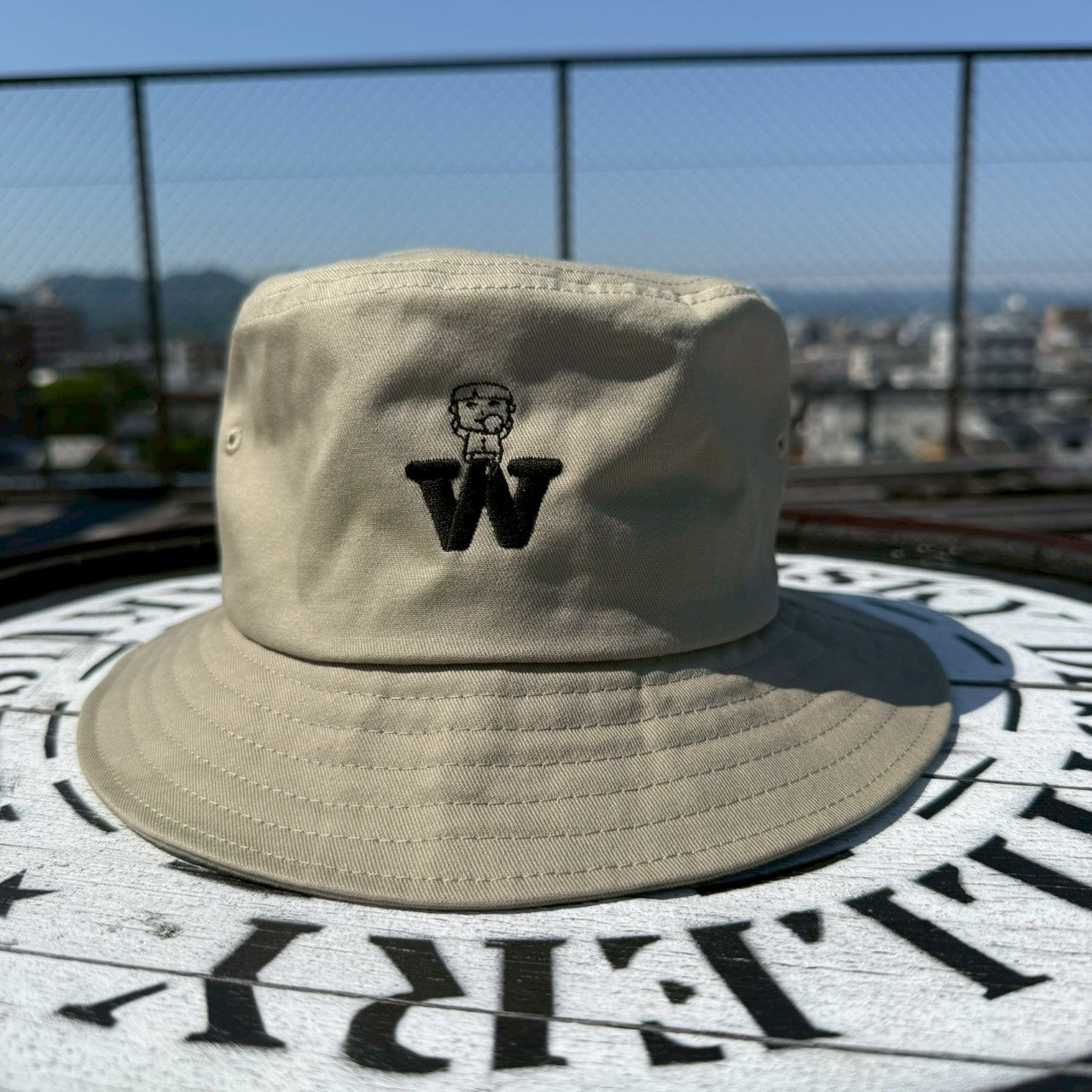 Wロゴ刺繍バケットハット – Orizum.world