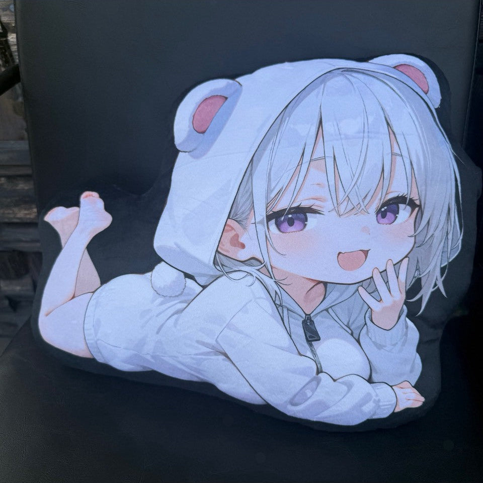 『七瀬茉白』くまさんパーカークッション