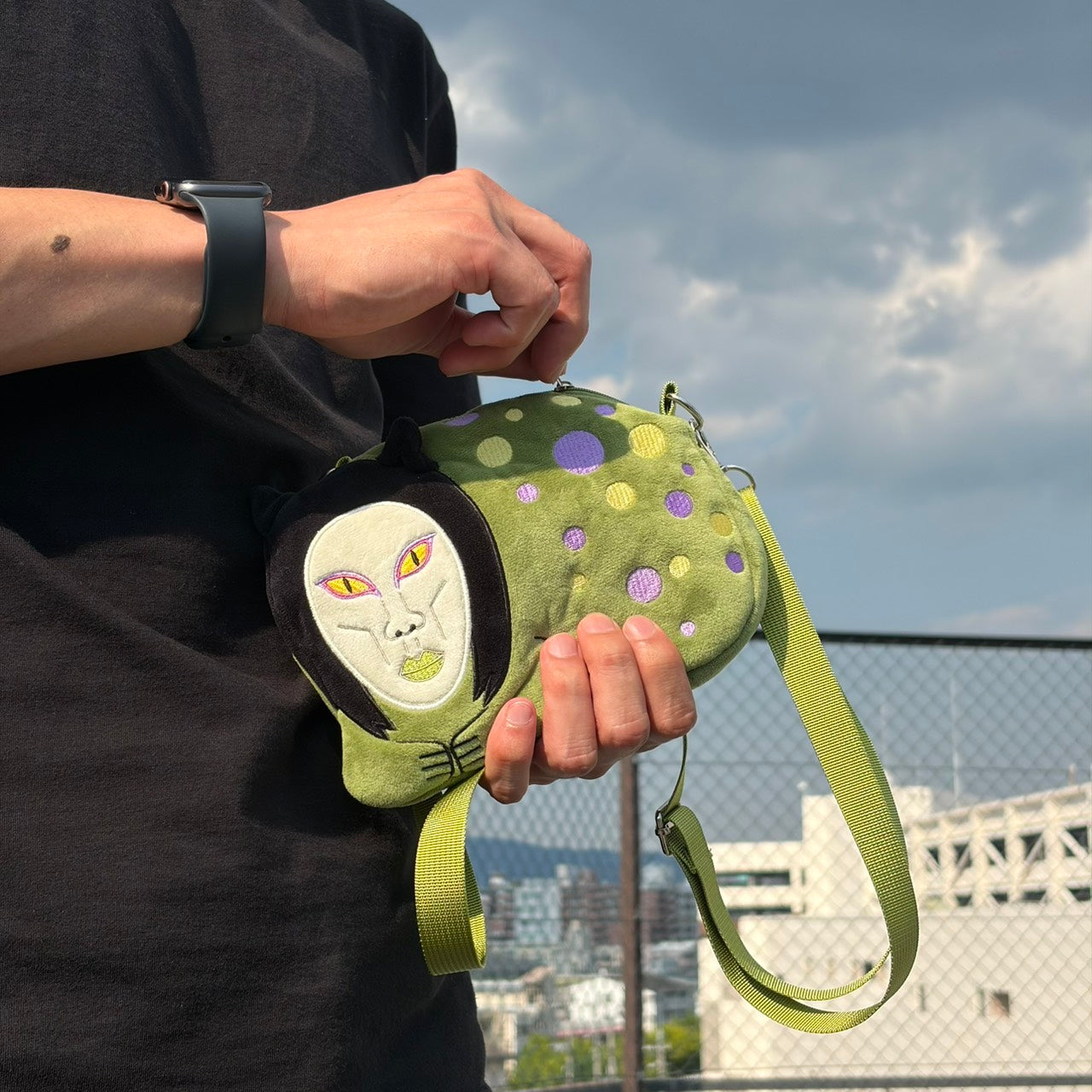 おろちんゆーポーチ（紐あり）【数量限定】