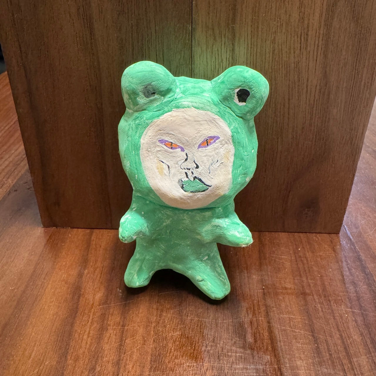 おろちんゆーカエルキーホルダー