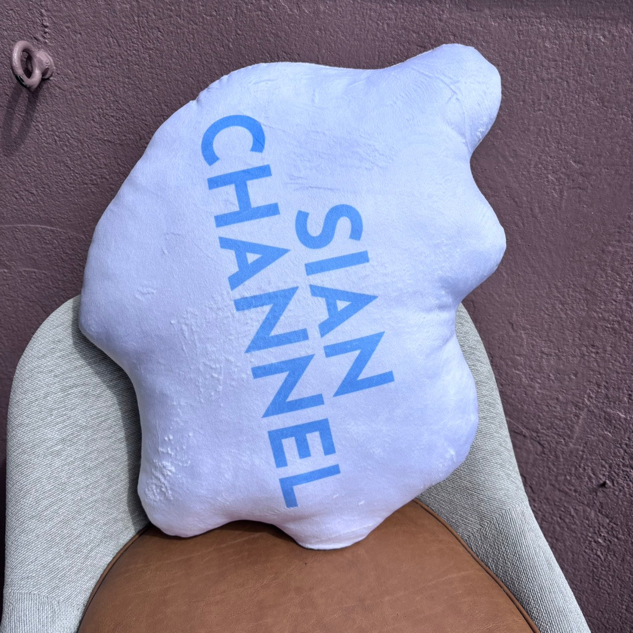 【数量限定】SIANちゃんダイカットクッション